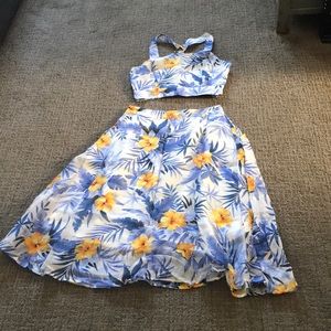 J.O.A crop top and skirt - Hawaiian floral print